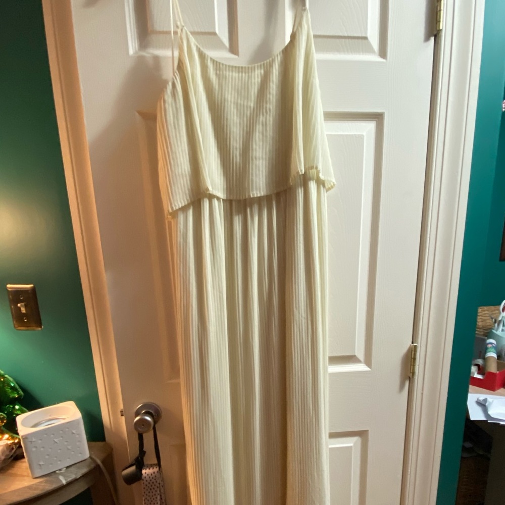 Lauren Conrad pleated maxi dress